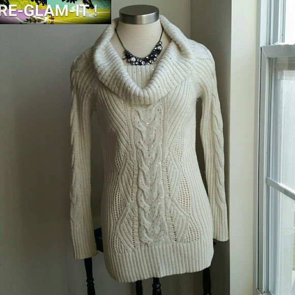 White House Black Market Sweaters - WHBM....IVORY ..LONG SWEATER TYPE..